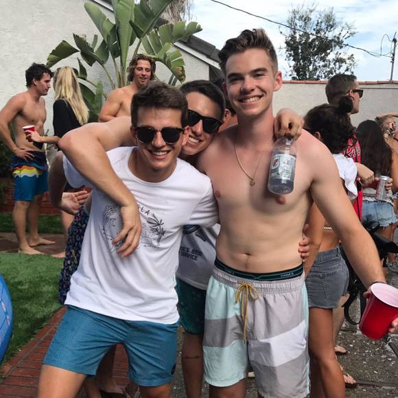 Meet your Posher, Kyle - Picture 1 of 1